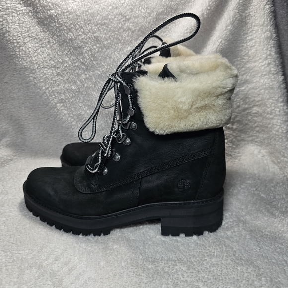 TIMBERLAND Women's Courmayeur Valley Women's Shearling Lined Boots Black A1RPD - Picture 2 of 12